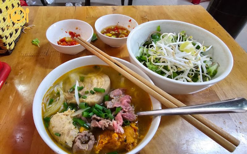 bún bò mệ Kéo