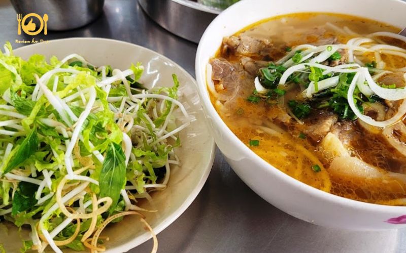 bún bò nha trang