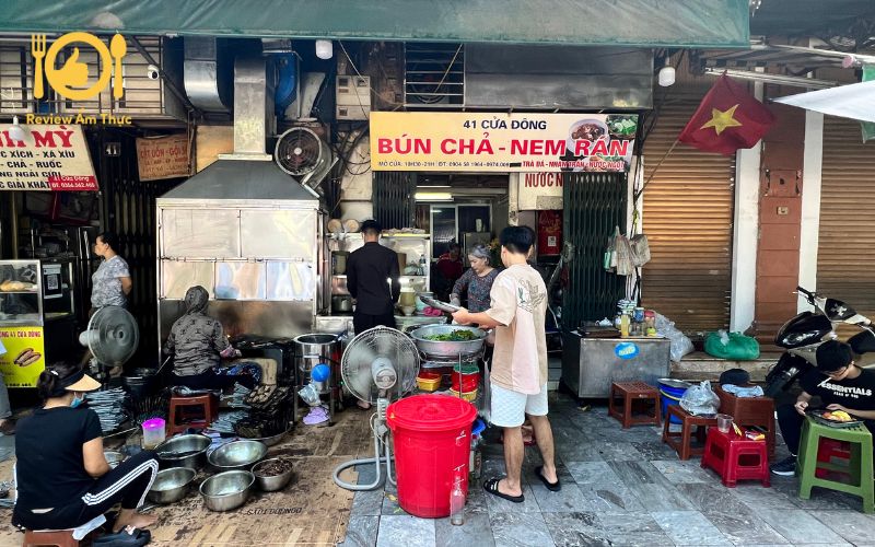 Thông tin chi tiết về quán bún chả Cửa Đông - Hà Nội 