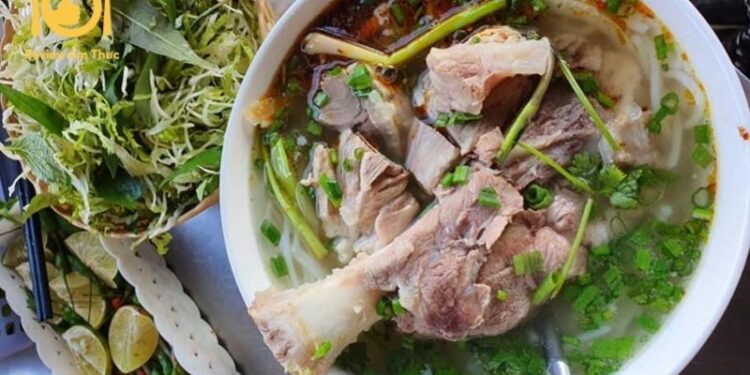 Review quán bún chìa Cô Cúc - Bát bún đặc sản, hương vị khó quên 6 bún chìa Cô Cúc