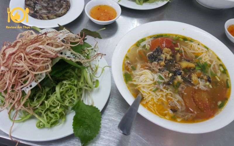 bún ốc Sài Gòn