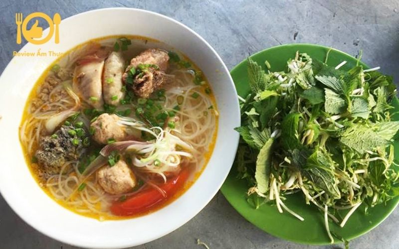 bún riêu Nha Trang