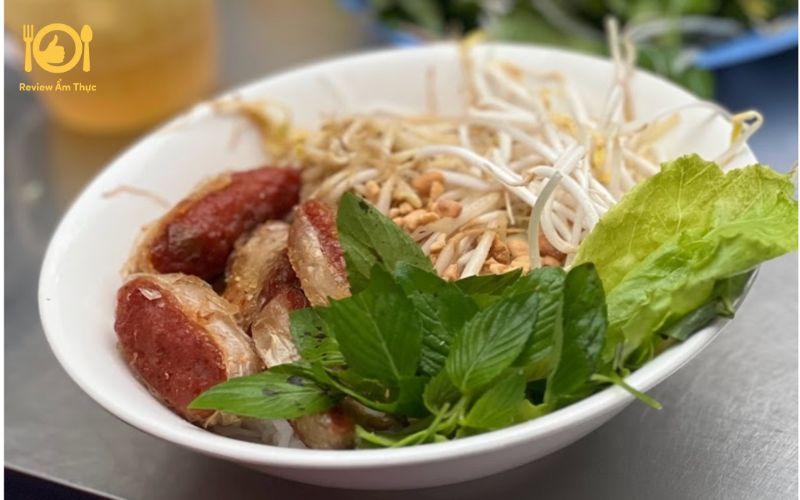 Bún thịt xào Cần Thơ