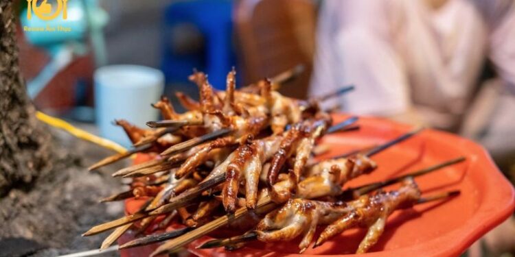 Review quán chân gà nướng sân bay - Chân gà nướng Hiền có gì? 6 chan ga nuong san bay