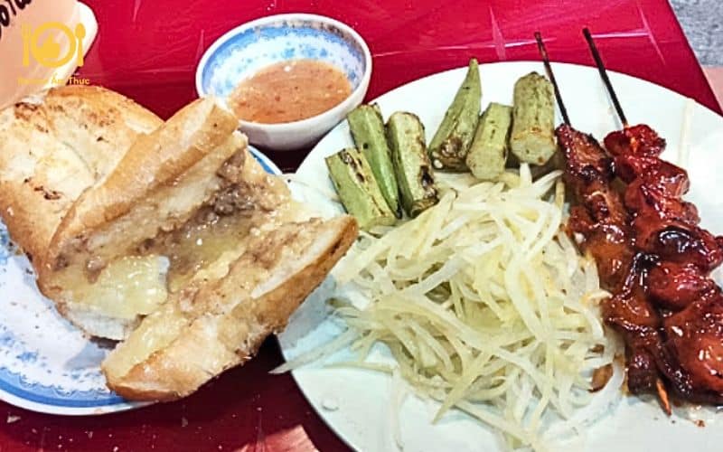 bánh mì bò nướng campuchia quận 10