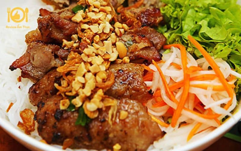 Bún thịt nướng bà Hom