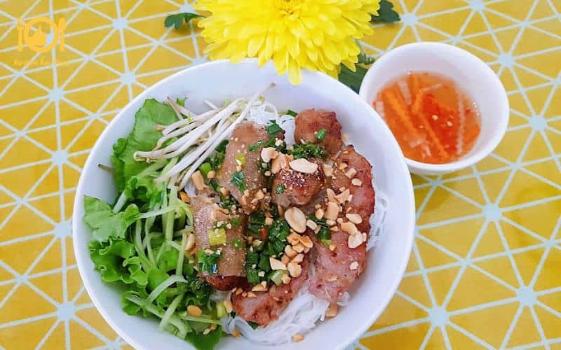 bún thịt nướng bình tân