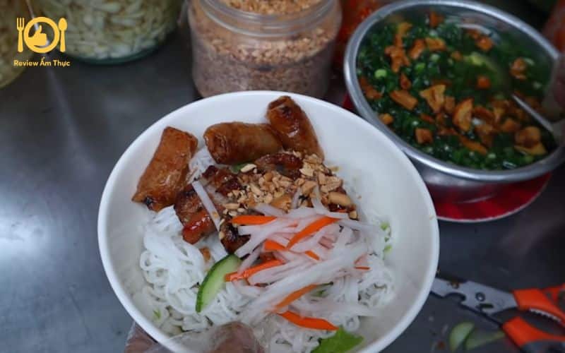 bún thịt nướng chu văn an