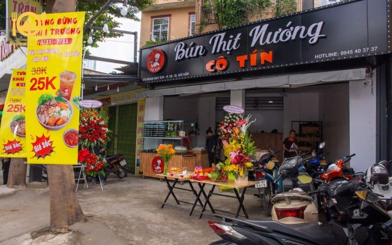 bún thịt nướng cô tín