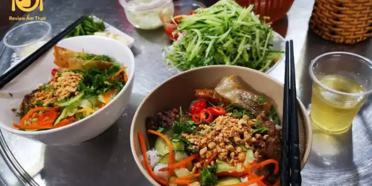 Review quán bún thịt nướng Hoàng Văn Thụ tại thành phố biển