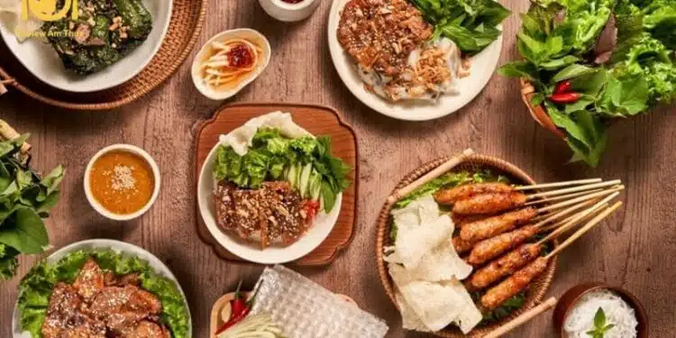 Review quán bún thịt nướng Hùng 7 phong cách Đà Nẵng siêu độc lạ