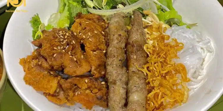 Review chi tiết quán bún thịt nướng Mệ Hải nổi tiếng tại Hà Nội 5 Review chi tiết quán bún thịt nướng Mệ Hải nổi tiếng tại Hà Nội