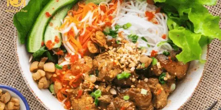 Điểm danh 4 quán bún thịt nướng Phan Văn Trị ngon bất bại 5 Điểm danh 4 quán bún thịt nướng Phan Văn Trị ngon bất bại