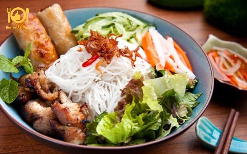 bún thịt nướng phương gia lai