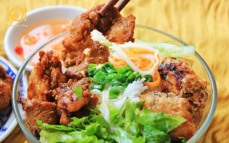 bún thịt nướng phương gia lai