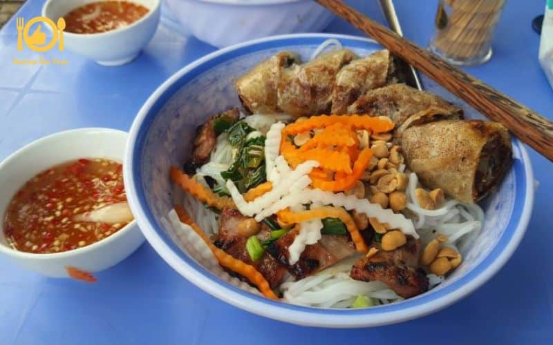 bún thịt nướng quận 1