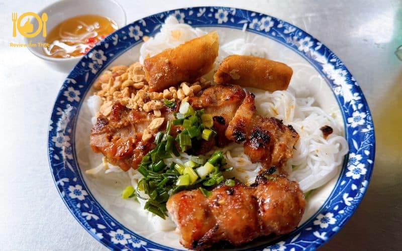 bún thịt nướng quận 9