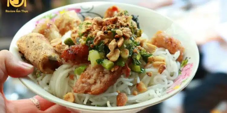 TOP 4 quán bún thịt nướng Sư Vạn Hạnh thơm ngon nên thử 5 bún thịt nướng sư vạn hạnh