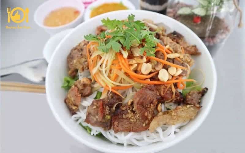 bún thịt nướng Thanh Anh