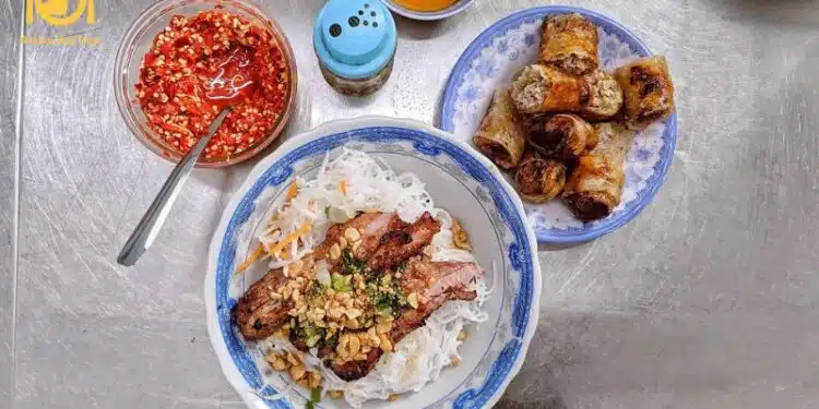 Cách làm bún thịt nướng Hà Nội chuẩn vị truyền thống tại nhà 6 cách làm bún thịt nướng hà nội