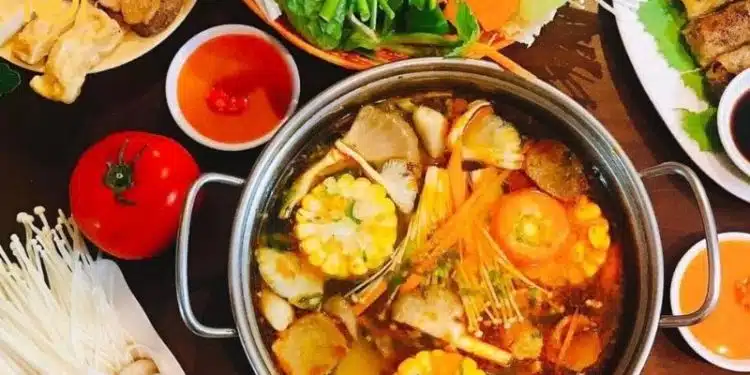 lẩu chay hóc môn