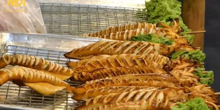 Hướng dẫn chi tiết cách làm mực nướng Thái Lan đậm đà cay tê 6 Hướng dẫn chi tiết cách làm mực nướng Thái Lan đậm đà cay tê