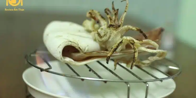 nướng mực bằng rượu