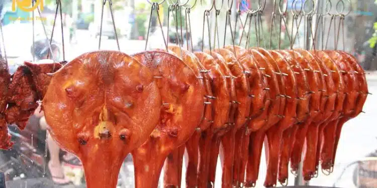 Cách làm vịt nướng tỳ bà thơm ngon, giòn rụm chuẩn vị nhà hàng 6 vịt nướng tỳ bà