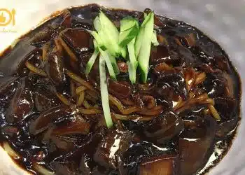 cách làm sốt tương đen trộn mì