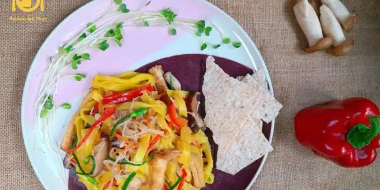 Hướng dẫn cách làm mì Quảng trộn chay thanh đạm, dễ làm tại nhà 7 mì quảng trộn chay