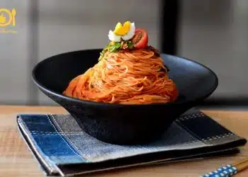 mì trộn hàn quốc