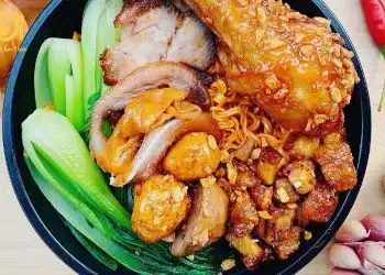 mì trộn tóp mỡ