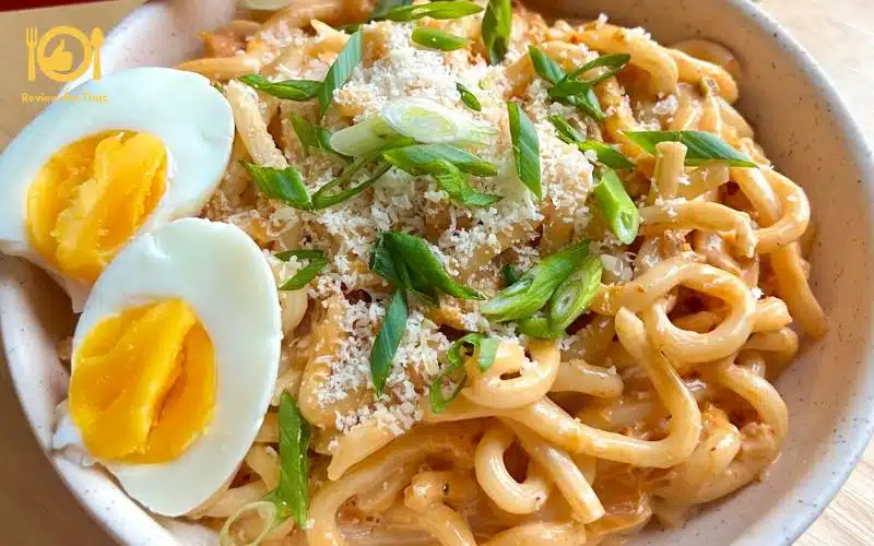 mì udon trộn
